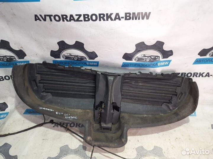 Воздухозаборник наружный (Жалюзи) BMW 1-серия E87