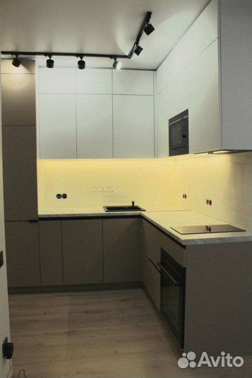 Кухни на заказ с монтажом