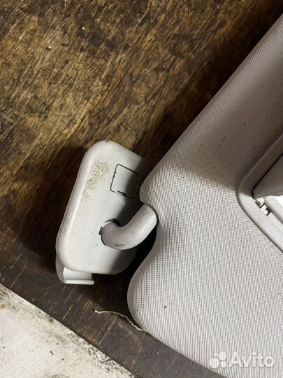 Рено каптюр козырки салона