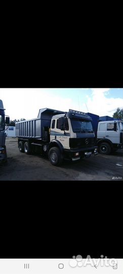 Mercedes2435