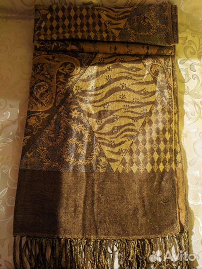 Шарфы и палантины