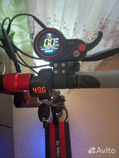 Самокат взрослый электрический бу