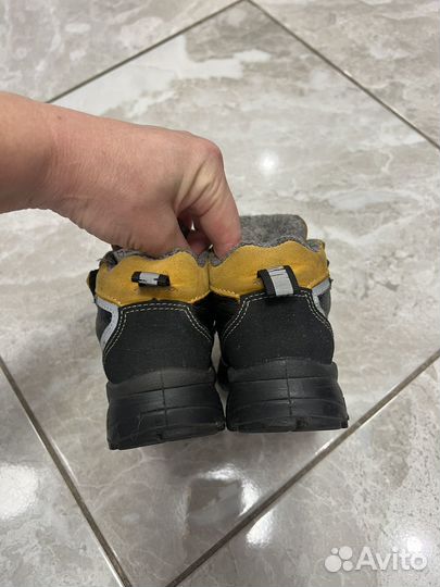 Ботинки осенние детские 23 размер