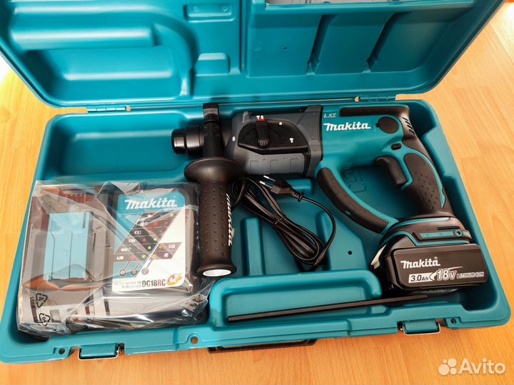 Перфоратор Makita DHR202RF