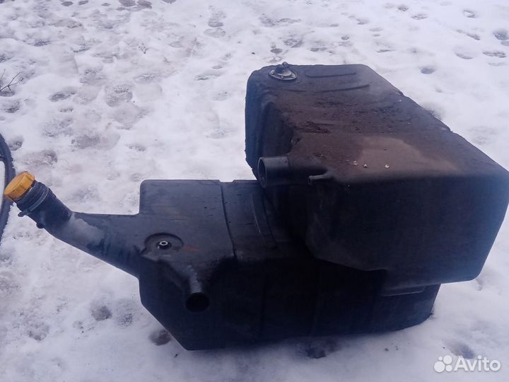 Топливные баки