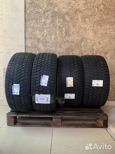 Michelin X-Ice Snow SUV 305/40 R20 и 275/45 R20
