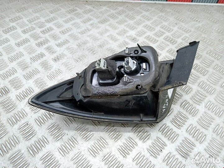 Фонарь задний левый для Mazda 3 BK BP4S51160E