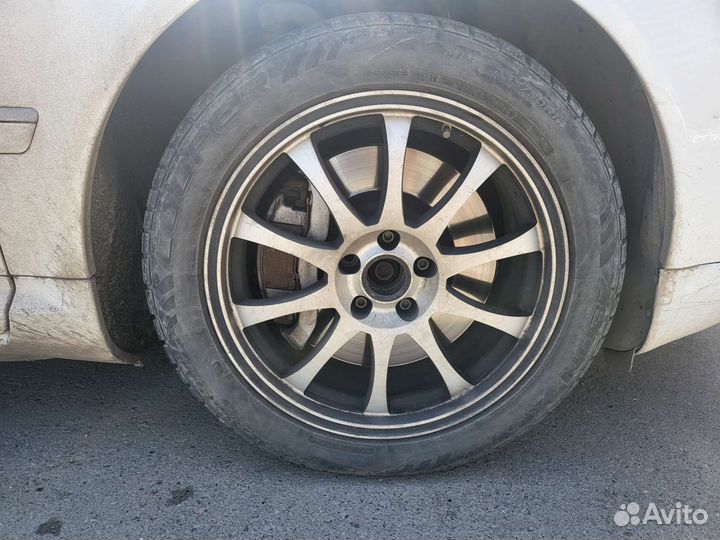 Продам литье с шинами