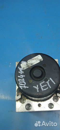 Блок ABS (насос) Skoda Yeti 1.8 4WD(2009-2017)