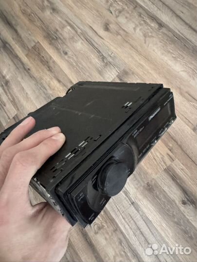 Магнитола Pionner DEH-P7150UB