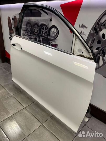 Дверь передняя правая Honda Accord 9 CR3