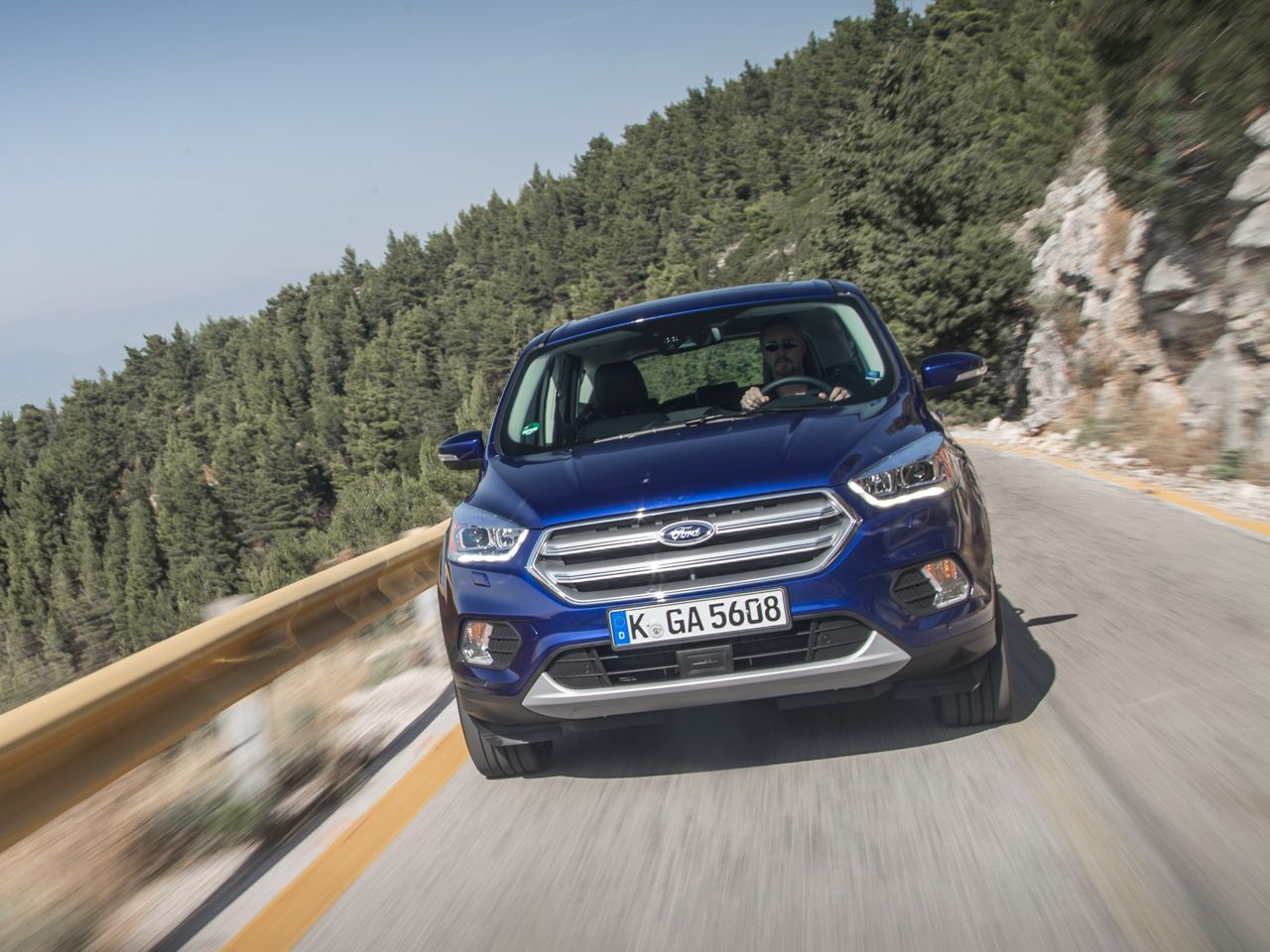 Технические характеристики Ford Kuga 2023-2024 года. Отзывы владельцев