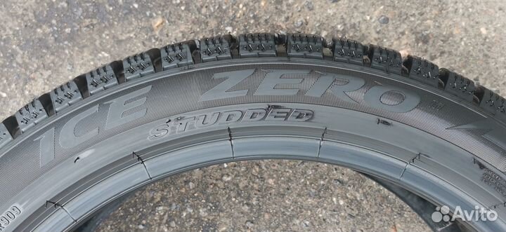 Pirelli Ice Zero 225/45 R18