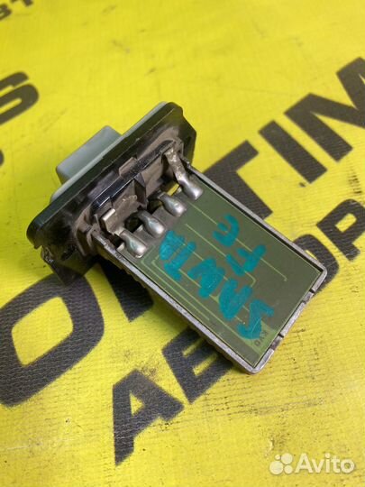 Реостат печки Hyundai Santa Fe 1