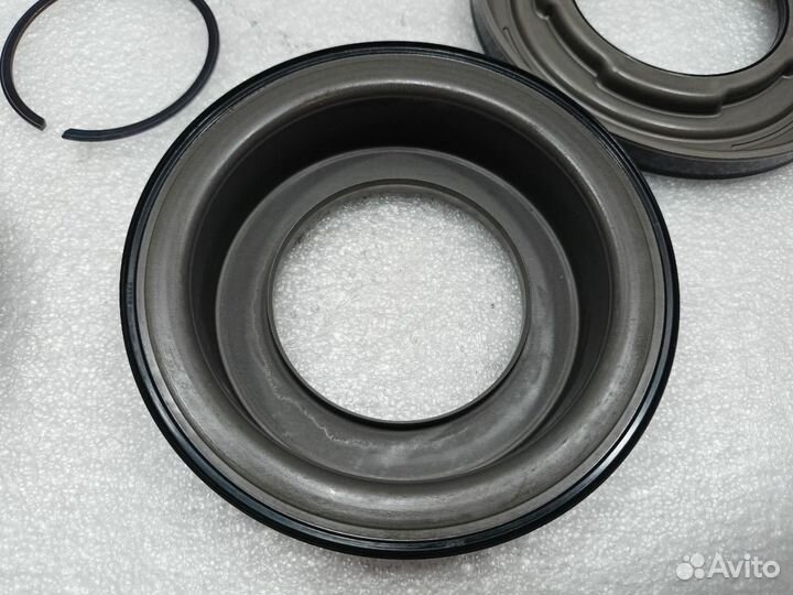 Поршень сцепления АКПП Mazda FW6A-EL