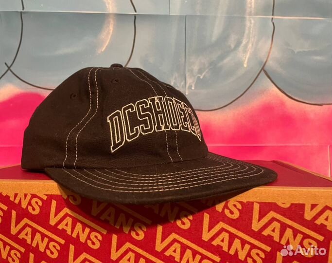 Бейсболка DC