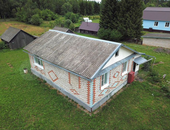 Дом 68 м² на участке 32 сот.