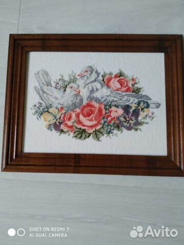 Вышивка голубок с голубкою подарок