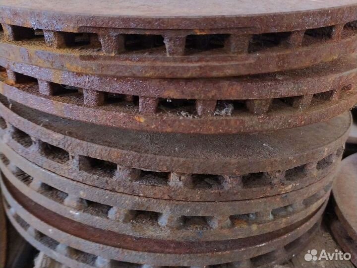 Диск тормозной передний. мерседес w210