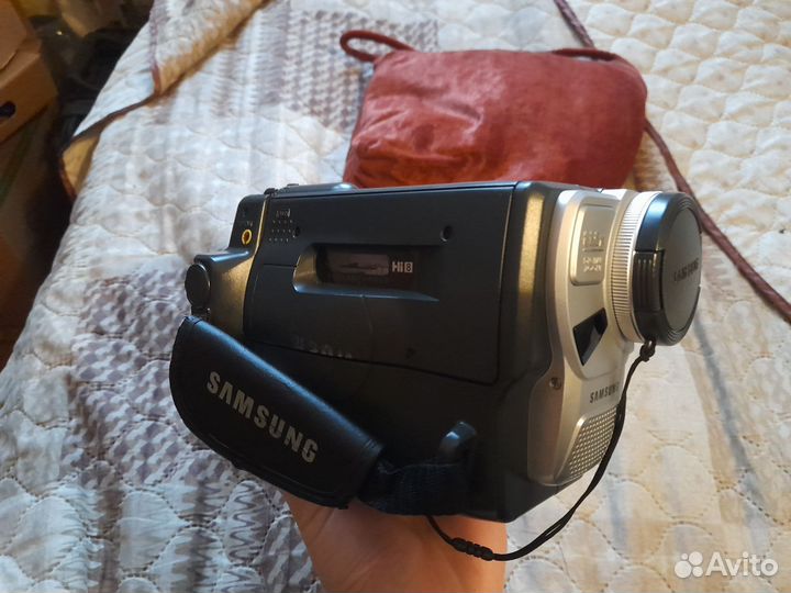 Видеокамера кассетная Samsung vp-L800