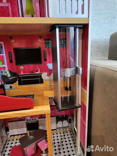 Домик для кукол