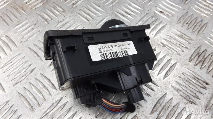 Переключатель света фар Mercedes-Benz E-Class