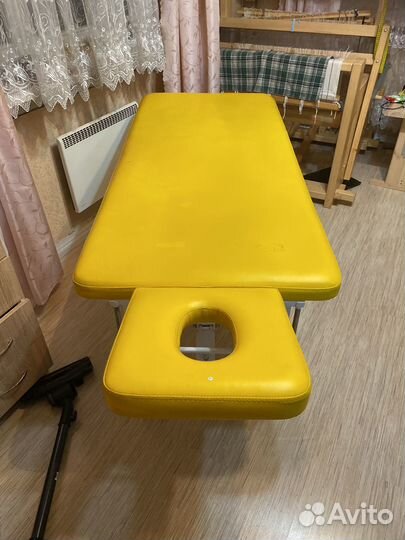 Косметологический стол