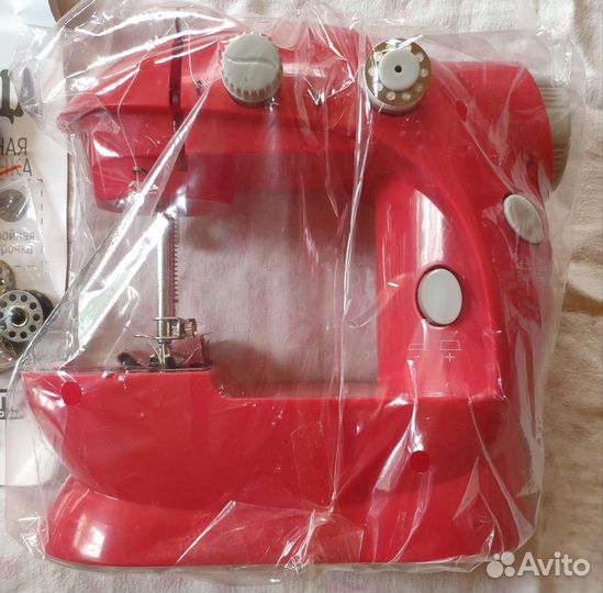 Швейная машинка. Помощница