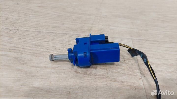 Датчик включения Ford C-Max 1 hwda /hwdb 2009