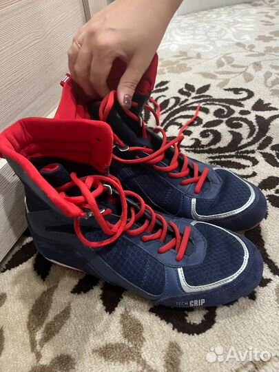 Боксерки клинч