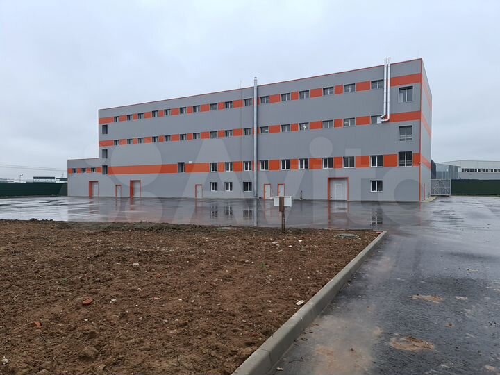 Производство, 3245 м²
