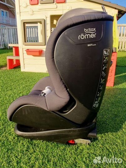 Автокресло britax romer trifix2 i size