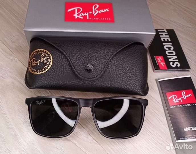 Очки солнцезащитные Ray Ban wayfarer 809 новые