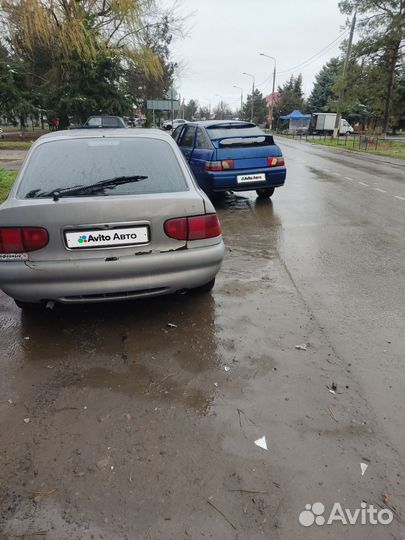 Ford Escort 1.6 МТ, 1997, битый, 100 000 км