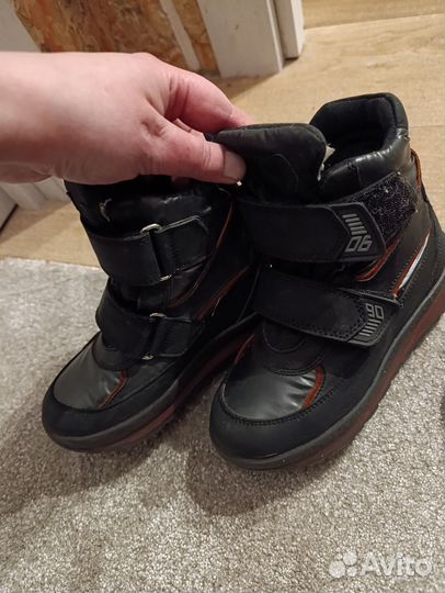 Зимняя обувь для мальчика 30,31 размер