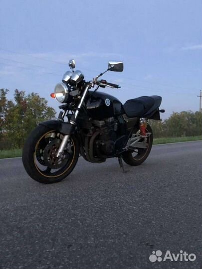 Yamaha xjr 400