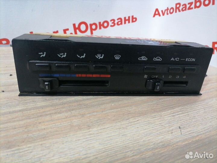 Блок управления печкой Mazda Capella 92г.в