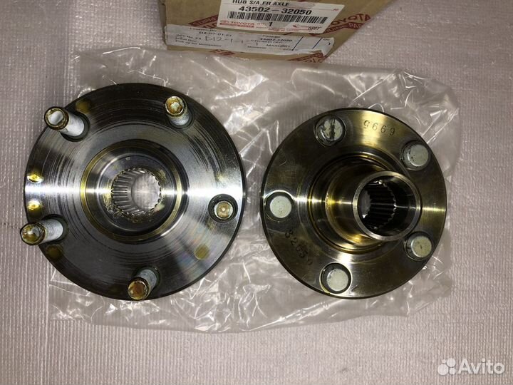 Ступица передняя toyota camry SV20 4350232050