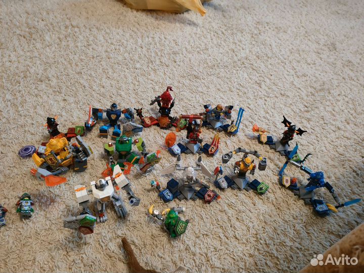 Lego фигурки