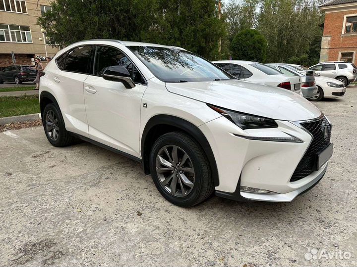 Lexus NX, 2017