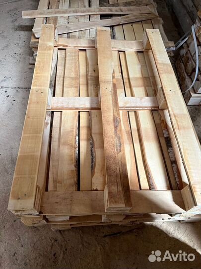 Поддоны новые