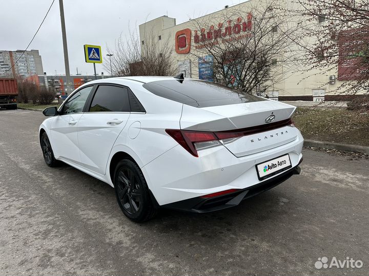 Hyundai Elantra 1.6 AT, 2021, 37 124 км