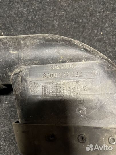 Воздухозаборник, патрубок Renault Megane 2, Scenic