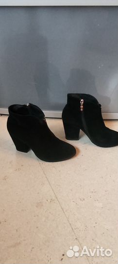 Ботильоны натуральная замша 38