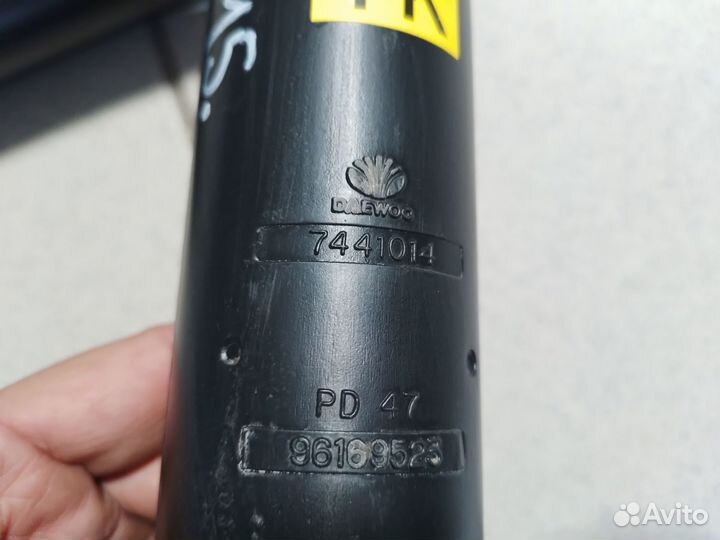 Задние амортизаторы Нексия N150, Комплект оригинал