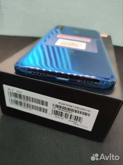 Xiaomi Mi 8, 6/128 ГБ