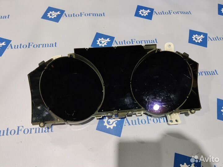 Toyota Land Cruiser 200 Щиток (панель) приборов