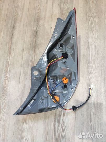 Фонарь задний Hyundai solaris Лев