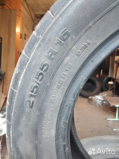 Yokohama BluEarth AE01 215/60 R16