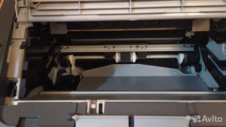 Принтер лазерный как новый hp1102, canon lbp6030w
